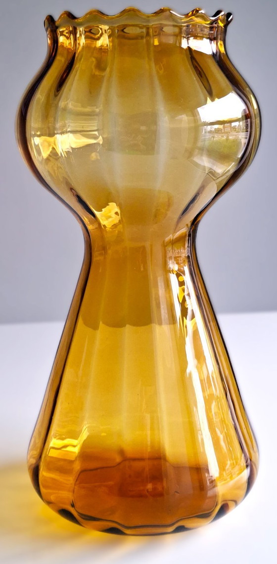 Monumentale Art Deco Vase von Edmond Paul (Belgien) – Bernsteinfarbenes mundgeblasenes Glas (38 cm) – Vasen (photo 2 of 6)