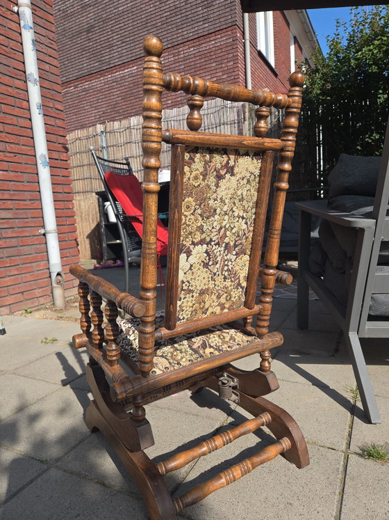 Rocking chair ancien pour enfant – Coton, Laiton (photo 7 of 8)