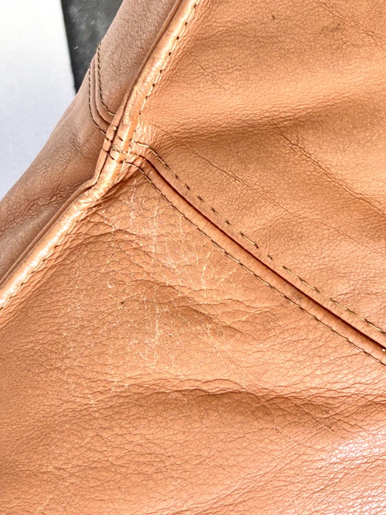 Sofá de cuero Le Bambole diseñado por Mario Bellini para B&B Italia – Sofás de 2 plazas, Leather, Plastic (photo 9 of 15)