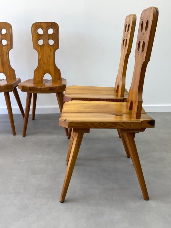 Vintage Brutalistische Eethoek – Tiroler Stijl (6 stoelen) – Eetkamerset, Wood (photo 9 of 18)