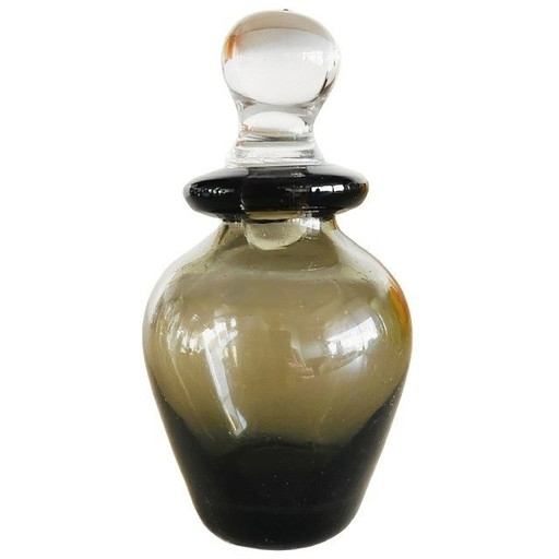 Frasco de perfume antiguo soplado a mano, de vidrio gris transparente, década de 1950.