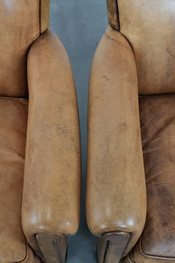 Image 1 of 2 x Subtiele vintage schapenleren fauteuil met een mooie lichte kleur