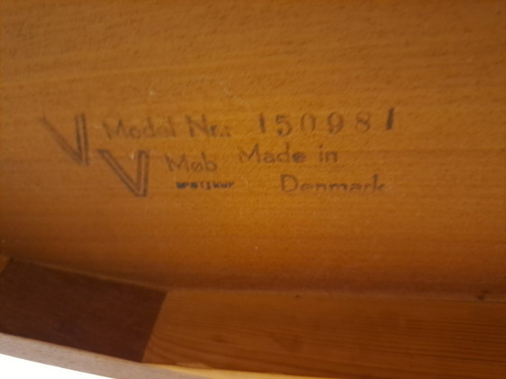 Image 1 of Table de salle à manger ronde en teck à rallonge design danois