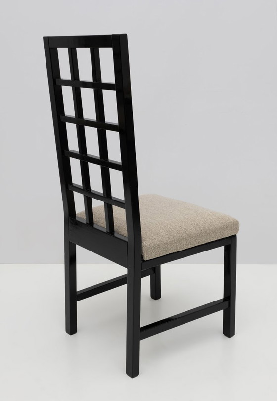Image 1 of Vier Mackintosh-stijlen zwart gelakte stoelen met hoge rug, 1979
