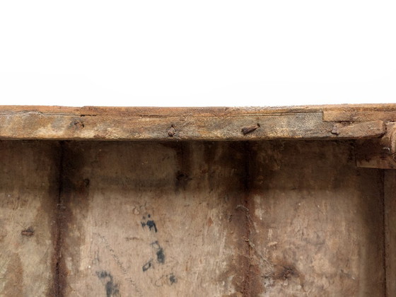 Image 1 of Table rituelle indienne ancienne de type Bajot bois et laiton – Rajasthan ou Gujarat – fin XIXe siècle