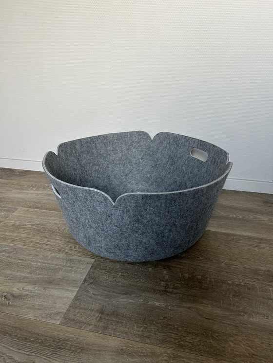 Image 1 of Muuto Restore Basket Round Gray