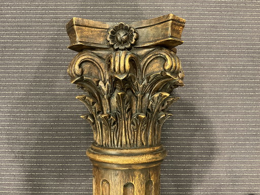 Piëdestal / Zuil / Pilaar / Hout