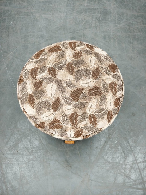Image 1 of Sgabello rotondo imbottito in stile Art Déco cecoslovacco degli anni '30.