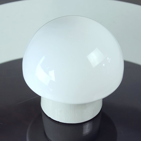 Image 1 of Lampada da soffitto o da parete in stile Mid-Century, realizzata in ceramica e vetro opalino bianco, Cecoslovacchia, anni '60.