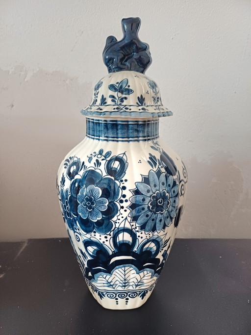 Delft blue handmade vase ginger jar
