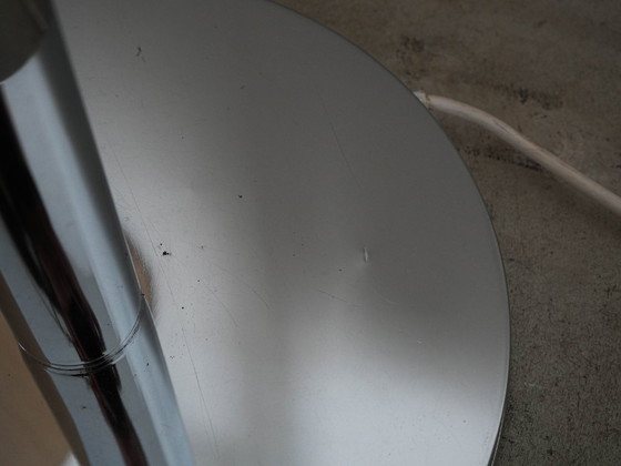 Image 1 of Lampadaire en métal, style futuriste, fabriqué en Italie