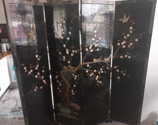Antique Chinese room divider