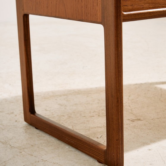 Image 1 of MK11133 Gerestaureerde teakhouten kaptafel van Kurt Østervig