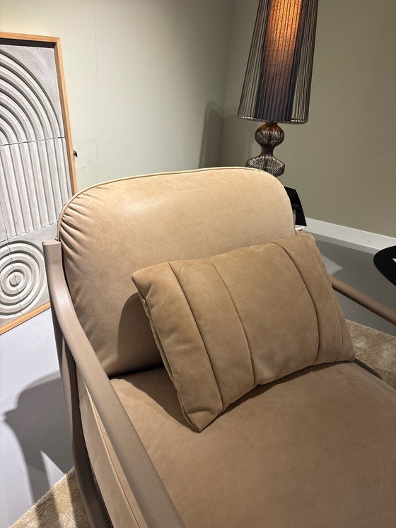 Pode Fauteuil – Cuir (photo 4 of 4)