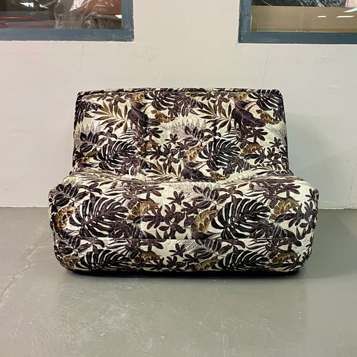 DN Design Luna loveseat