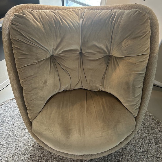 Image 1 of Montis Fabian fauteuil met poef