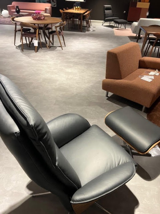 Image 1 of Poltrona Topform Lagos con poggiapiedi