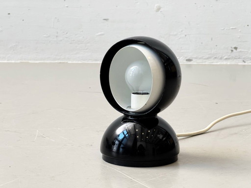 Eclisse table lamp in black by Vico Magistretti for Artemide, Italy, 1960s
