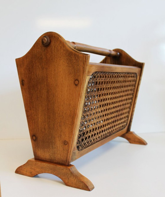 Image 1 of Pagina 1 di 6 Porta riviste vintage in legno e paglia di Vienna, anni '50.