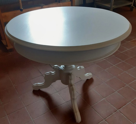 Antique Biedermeier Table | Professionally restored & lacquered | MissPompadur, Coffee tables, Wood, Creme (photo 3 of 10)