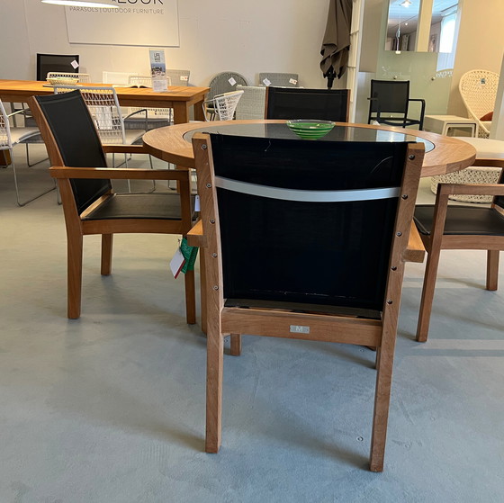 Image 1 of Manutti 15745 garden table - Ø130 with Siena garden chair (set of 4)