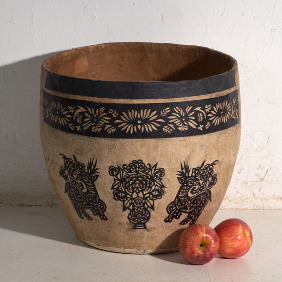 Antique Chinese papier-mâché container – China, circa 1900 – Decorative Objects, Paper (photo 8 of 40)
