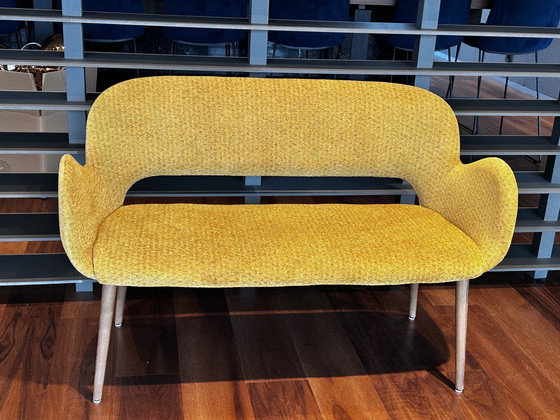 Image 1 of Twee elegante bankjes van Satelliet Bliss