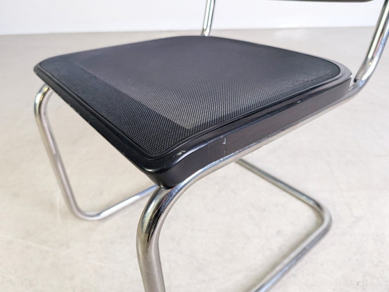 Image 1 of Originele set van 4 Thonet stoelen S32N mesh design cantilever