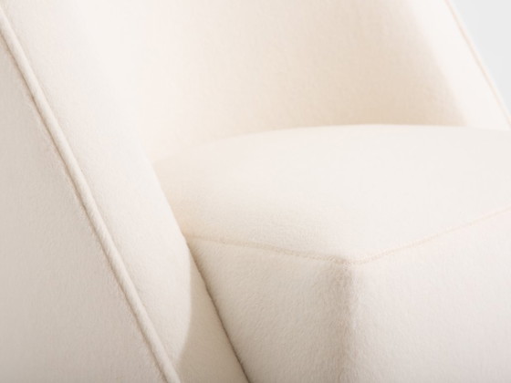 Image 1 of Louis Sognot paar modernistische fauteuils walnoot wit alpaca 1927