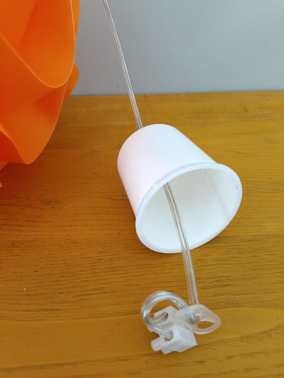 Image 1 of Suspension orange vintage pop années 70