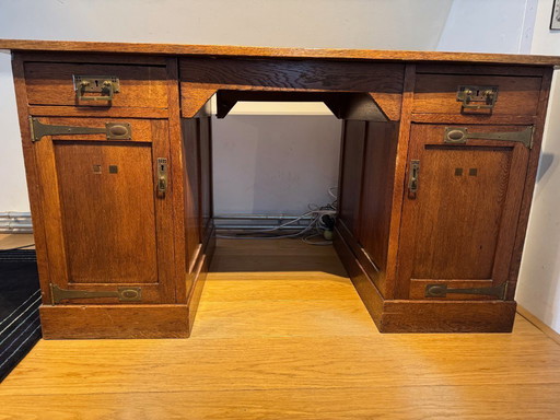 Bureau ancien en chêne art déco