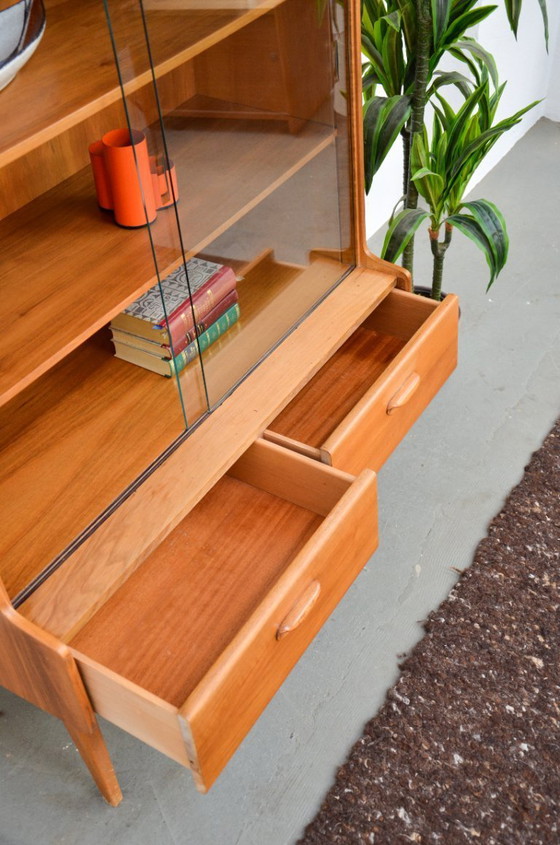 Image 1 of Vetrina vintage anni '60 in noce