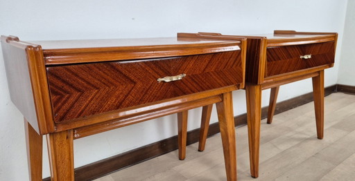Minimalistische Art-Deco-Nachttische