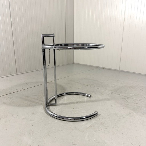 Eileen Gray Tavolino regolabile E1027 Vereinigte Werkstätten – bijzettafels, Chrome, Glass (photo 2 of 16)