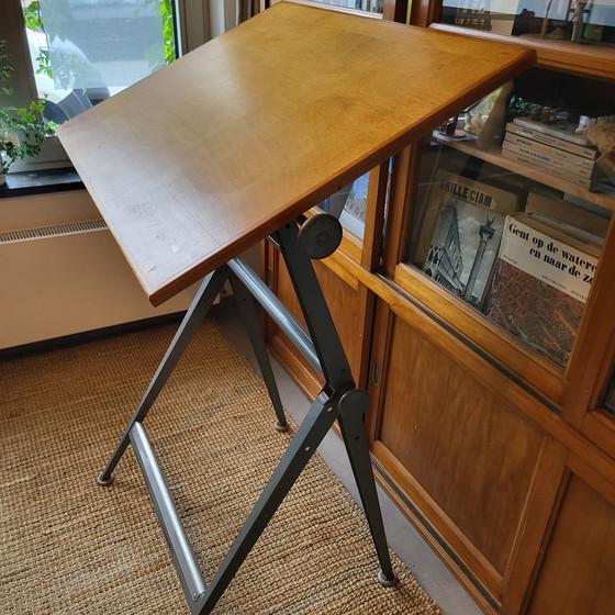 Image 1 of Table et chaise d'architecte Friso Kramer