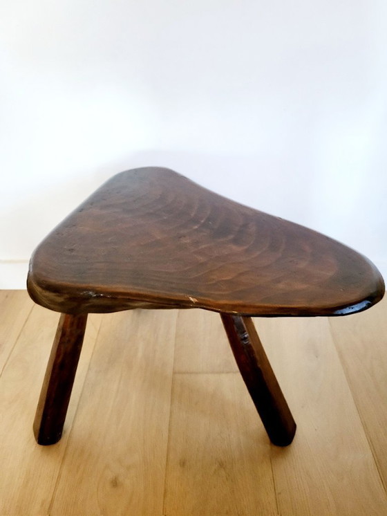 Image 1 of Boomstam massief houten bijzettafeltje of zitbankje, landelijke stijl, brutalist , jaren 60