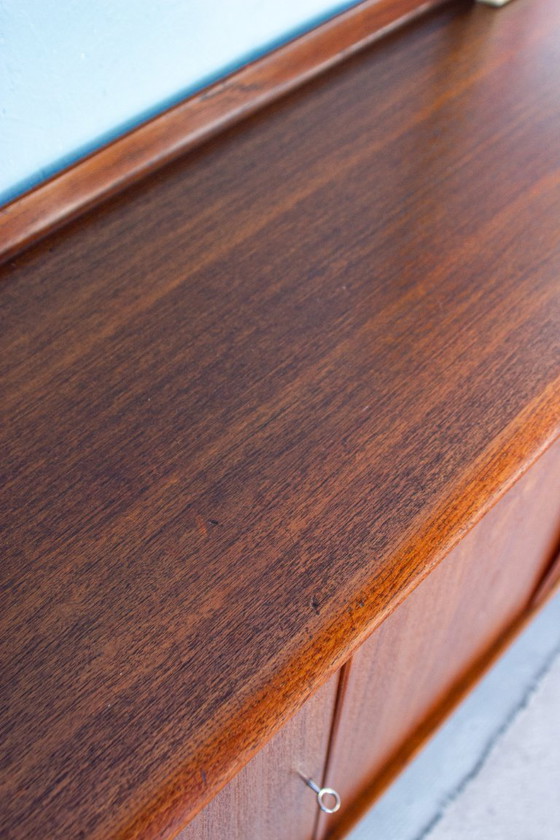Image 1 of Vintage teakhouten dressoir Svend Aage Madsen Deense jaren 60