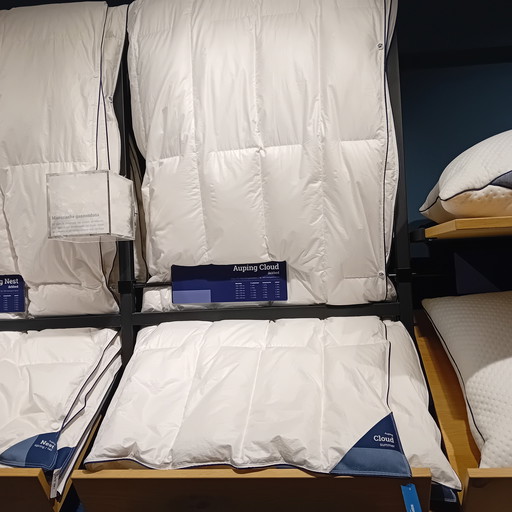 Auping Cloud 4-S Down Duvet - 140x220