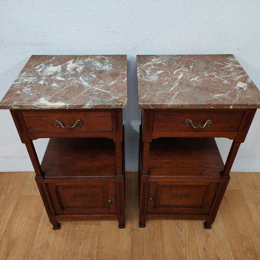 Set di comodini antichi vintage con piano in marmo