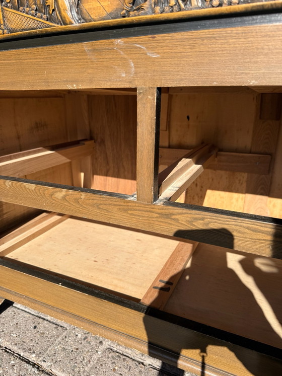 Chinesische Deckenkiste – Kommoden, Holz, Messing (photo 9 of 11)
