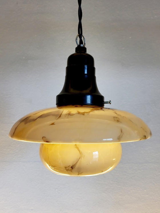 Image 1 of Opalglaslampe im Art-déco-Stil in UFO-Form, Verreries de Scailmont, Henri Heemskerk, Belgien