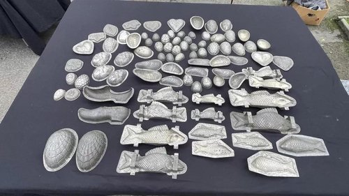 Moules à Chocolat Antiques en Métal, années 1900, Lot de 129 – Accessoires de cuisine, polished steel, Metal (photo 17 of 18)