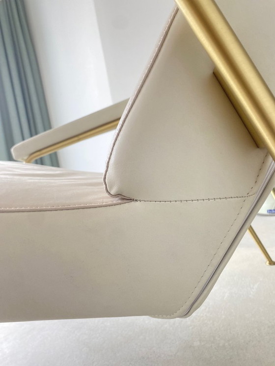 Image 1 of Molteni&C D.153.1 Leather Armchair by Gio Ponti