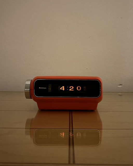Vintage Sankyo 4000 Digital Clock, Sankyo Clock, Flip, Roll, Alarm Clock, Space Age, 70s, Japan, Minimalism, Mid Century, Orange
