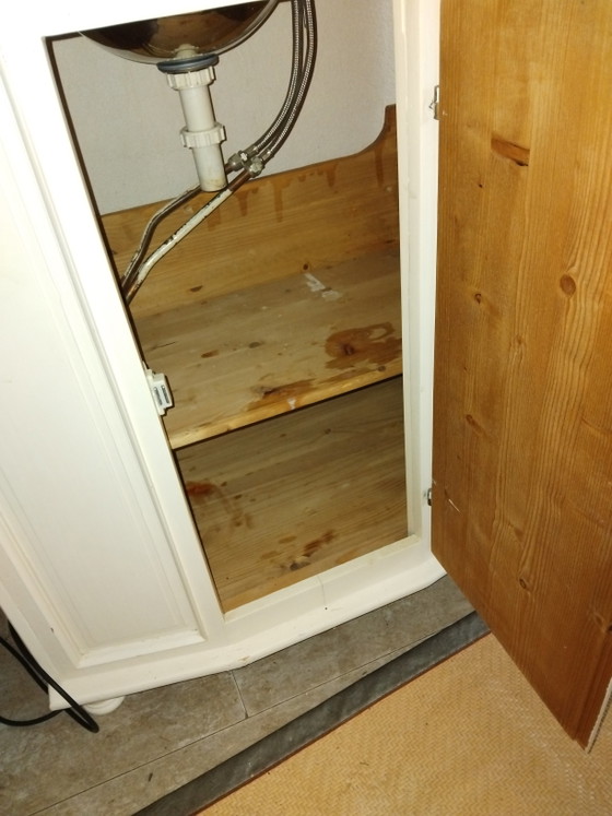 Joli meuble de lavabo – Buffet bas, Wood (photo 3 of 5)