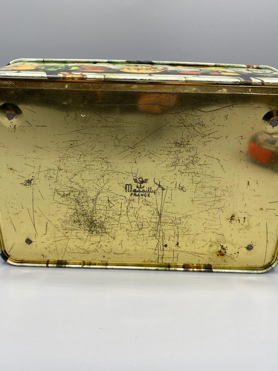 Large Massilly Metal Tin – Rustic Kitchen Decor – Decorative Objects (photo 10 of 10)