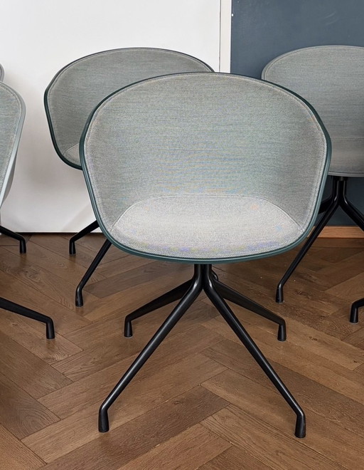 2x Chaises ‘About a chair’ Hay