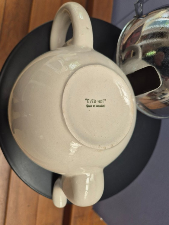 Image 1 of Ever Hot 'insulated' teapot.