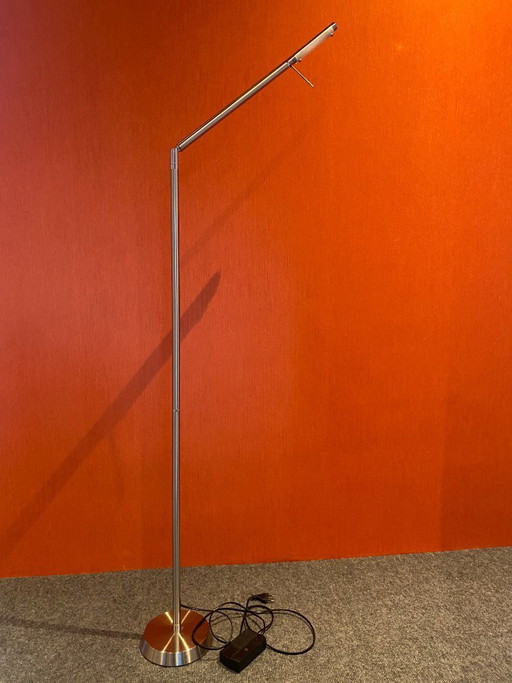 Lampada da terra/lampada da lettura; design