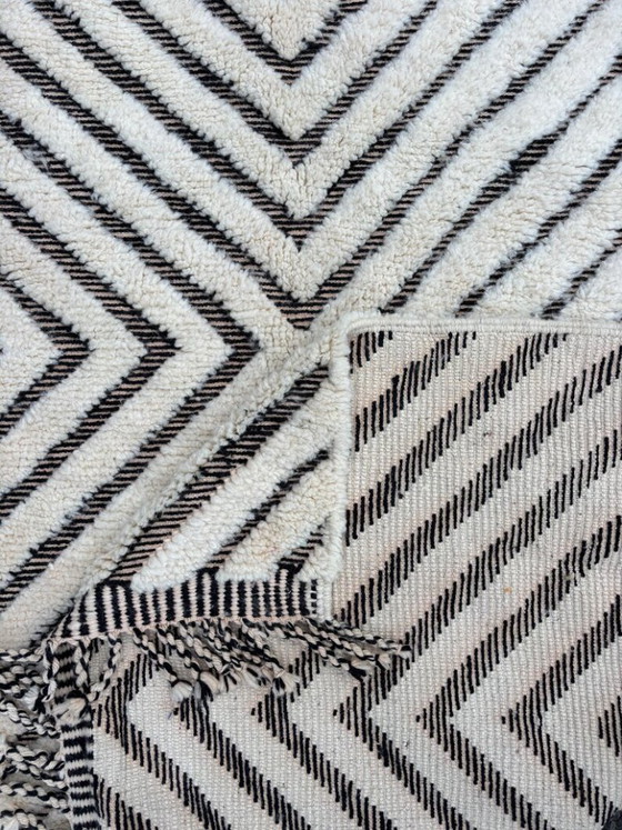 Image 1 of Modern Moroccan beni Mrirt rug, Authentic Moroccan rug, Berber carpet, Genuine Wool rug, Handmade rug, Beni ourain style